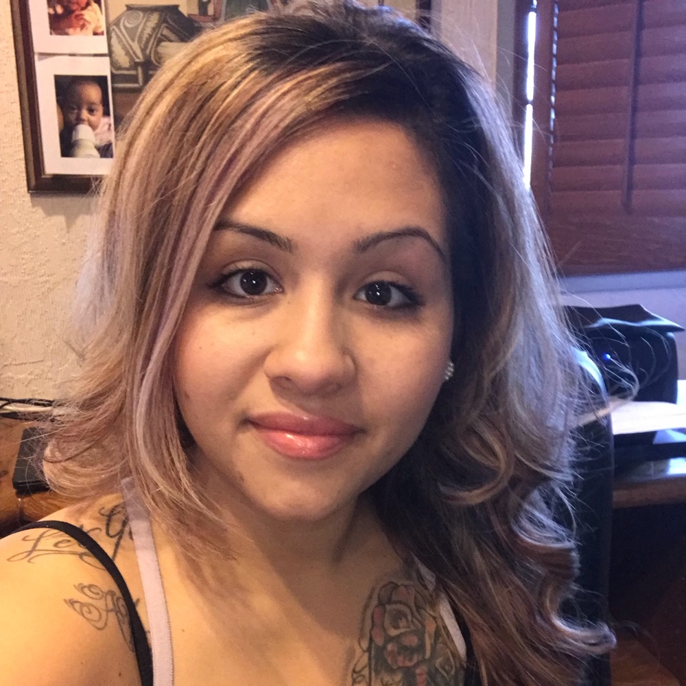 Meet your Posher, Stephanie